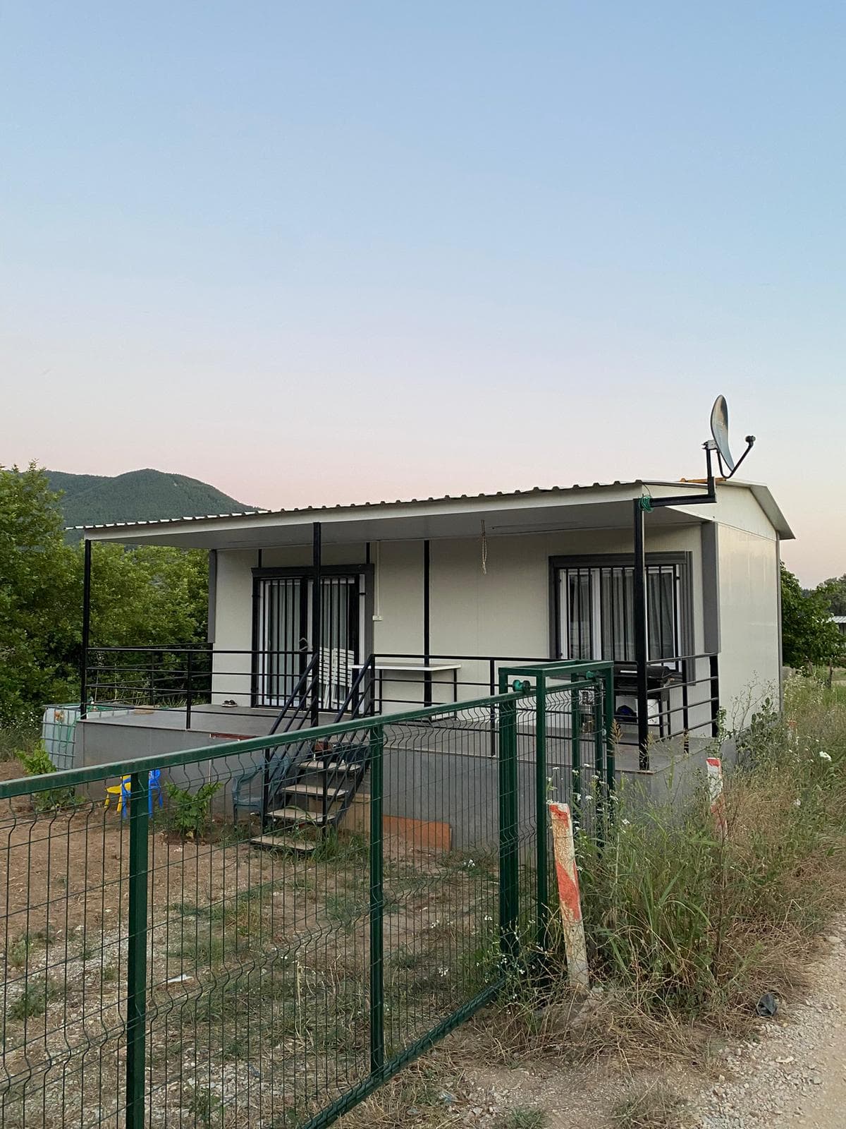 🏡 Beşik Çatılı 40 m² Yaşam Konteyner